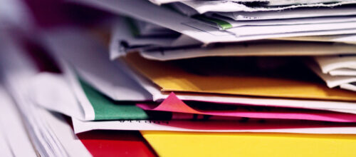 Pile de documents papier